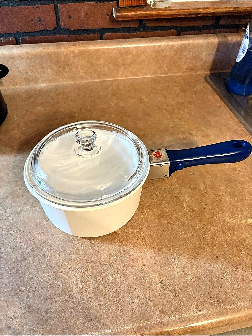Nouveau Princess House 1 1/2 Quart Porcelain Cookware Made in France pre owned